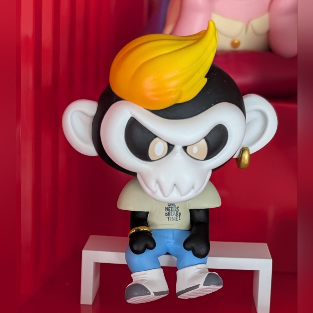 Popmart x Coolrain Labo Skullky Figure